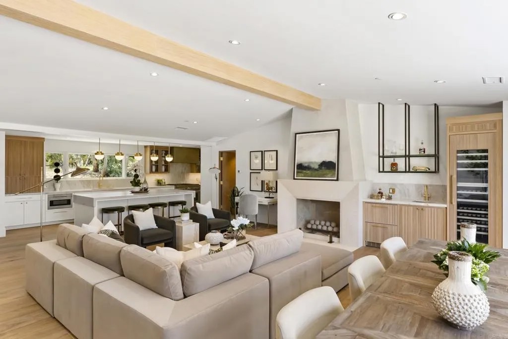 5927 Linea Del Cielo -Elm