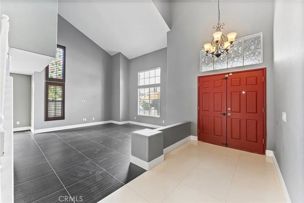 Photo of 12425 Durango Dr, Victorville, CA 92392 (MLS # IN26012267)