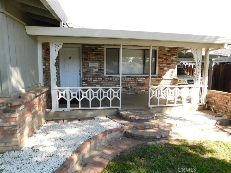 1253 W 11th Street