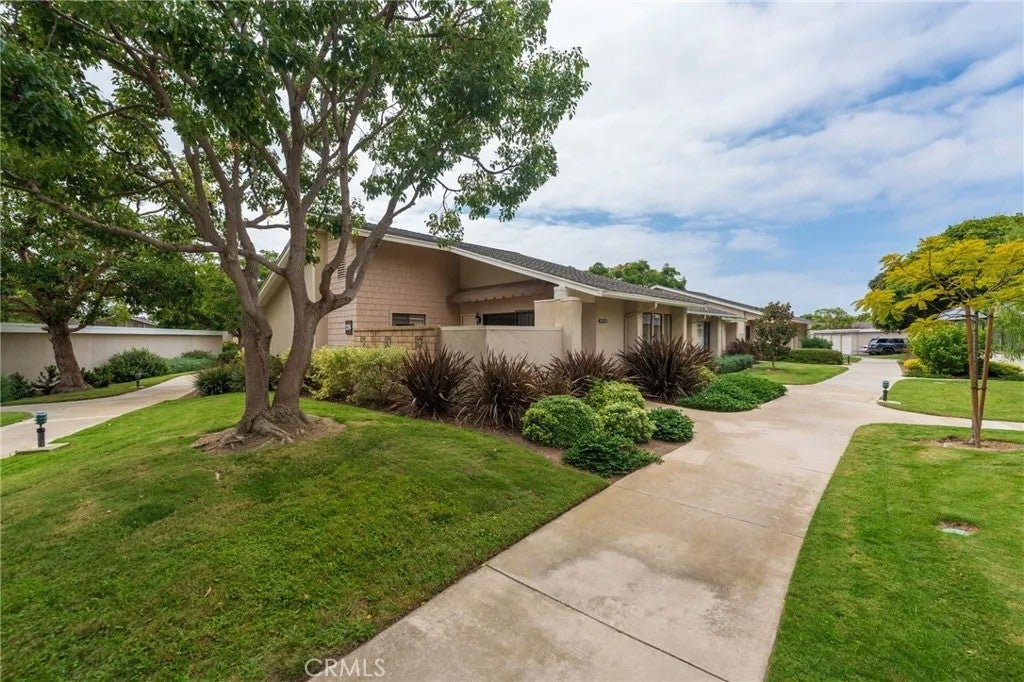 8885 Modoc Circle 1206A