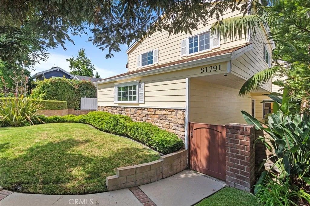 Photo of 31791 Via Perdiz, Coto De Caza, CA 92679 (MLS # PW26067841)