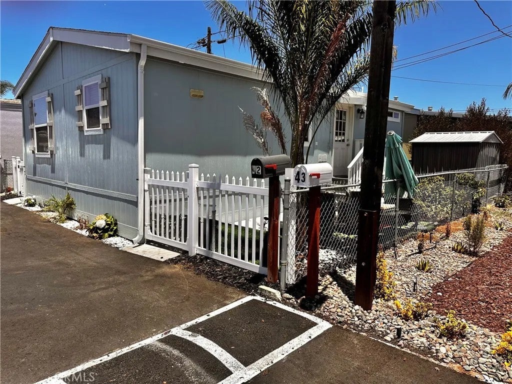 Photo of 1425 E Madison Ave #42, El Cajon, CA 92019 (MLS # CV26146864)