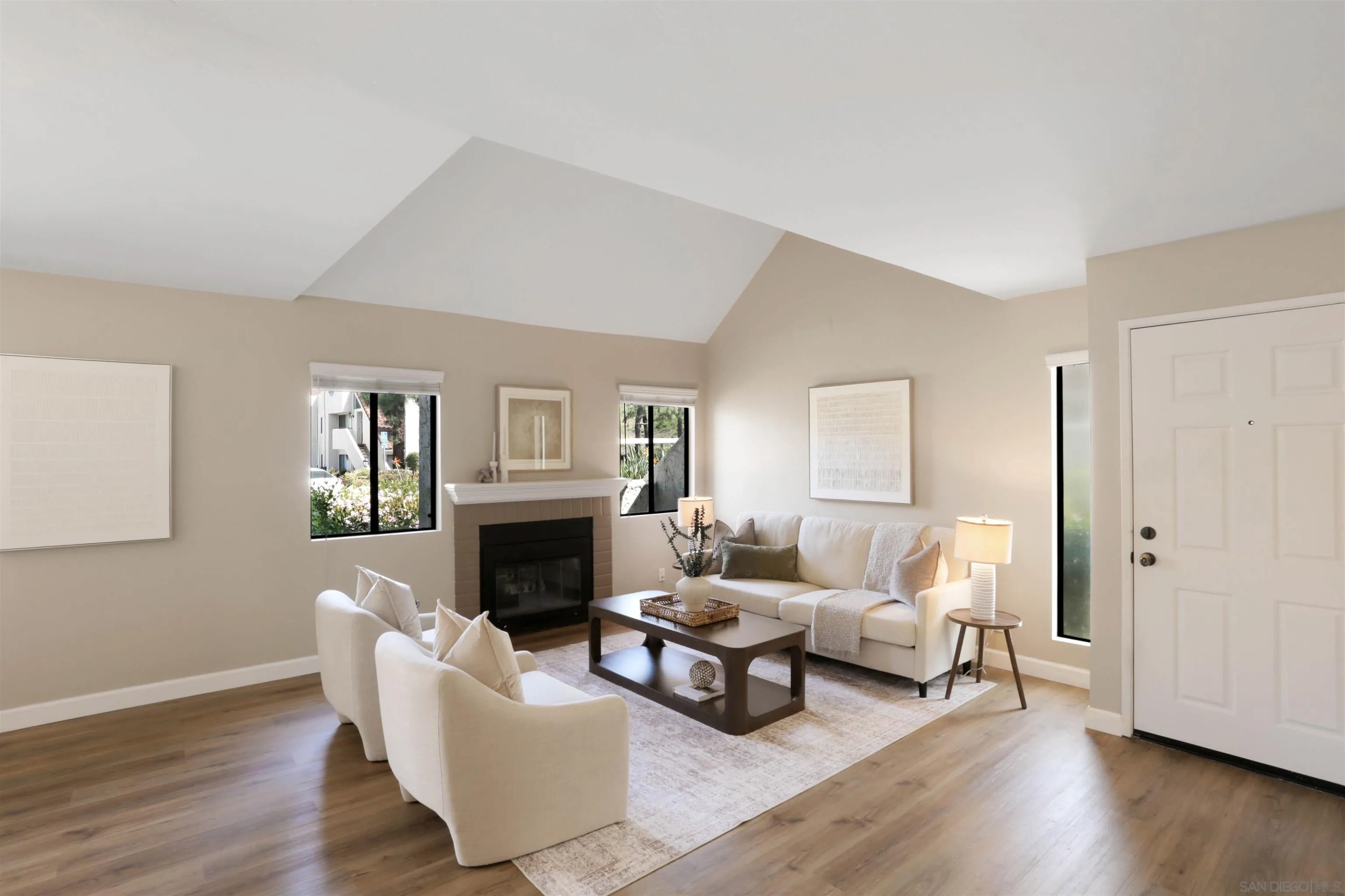 17935 Caminito Pinero 173