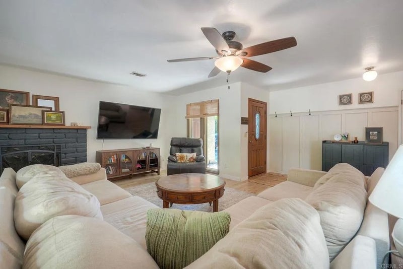 935 Tanya Lane