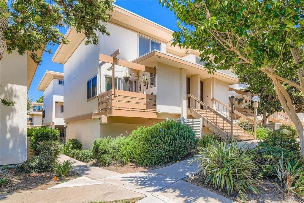 Photo of 2640 Worden St #207, San Diego, CA 92110 (MLS # 250043049)