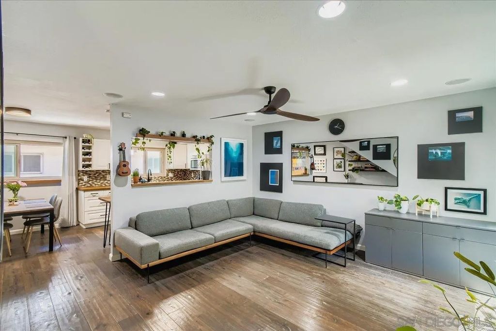 Photo of 2640 Worden St #207, San Diego, CA 92110 (MLS # 250043049)