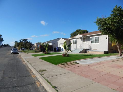 Tiny photo for 5468 Chollas Station Rd, San Diego, CA 92105 (MLS # 250042368)