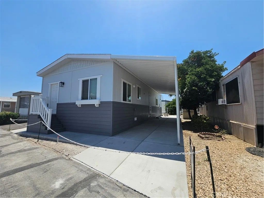 Photo of 999 S Santa Fe Ave #35, San Jacinto, CA 92583 (MLS # EV24138733)