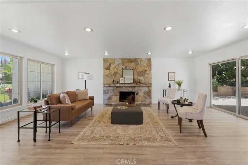 1453 Timberlane