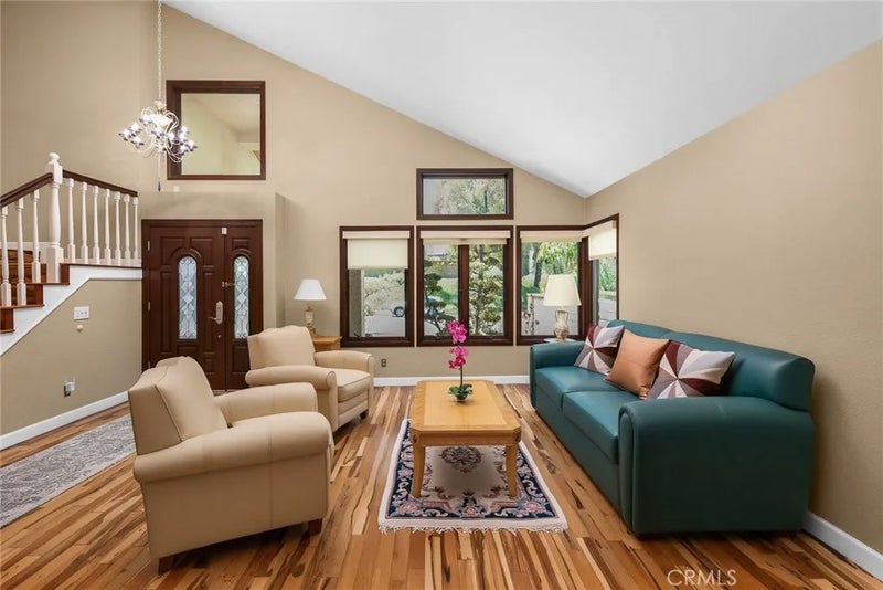 21111 Valleyview Drive