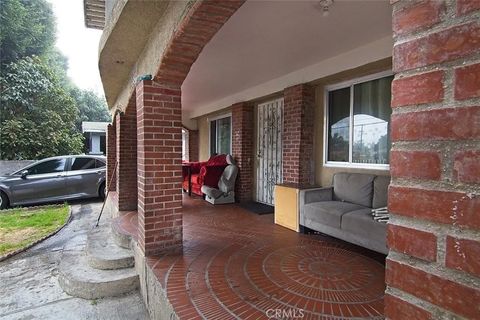 Photo of 6911 Compton Ave, Compton, CA 90001 (MLS # IG25280028)