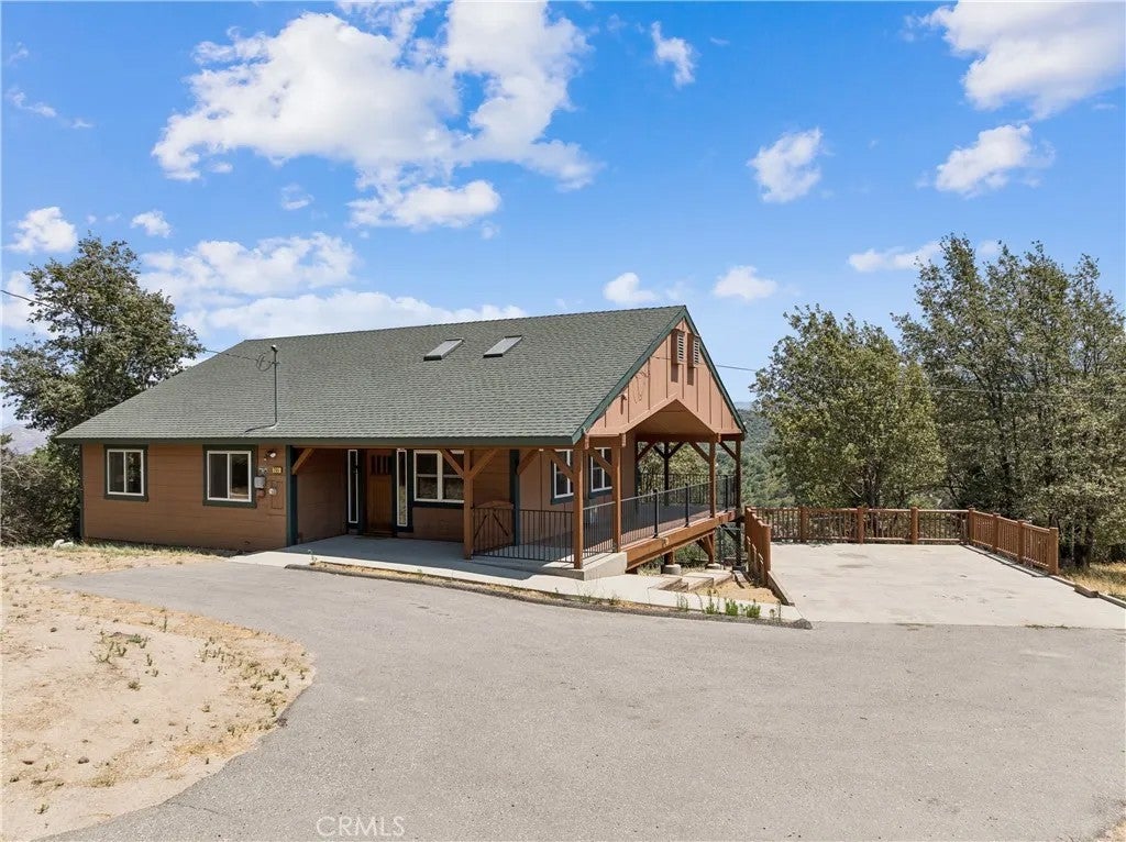 285 Lilac Way