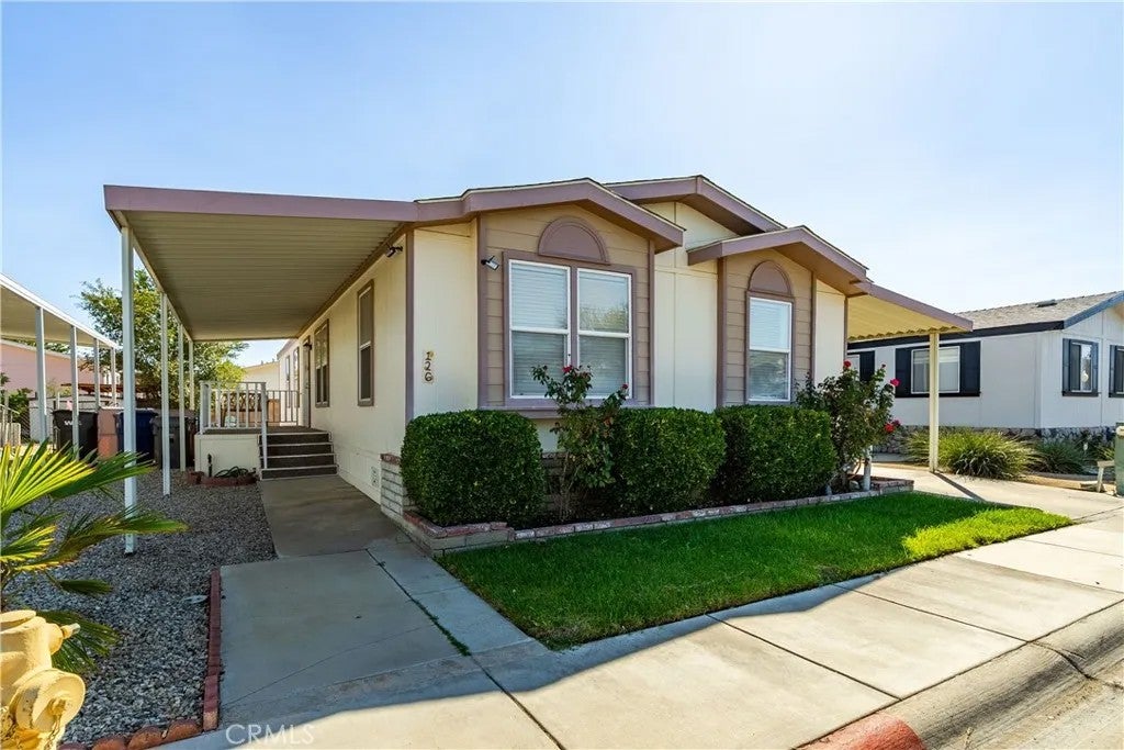 1501 E Avenue I 126