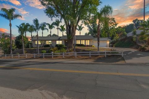 Tiny photo for 15250 Golden Star Ave, Riverside, CA 92506 (MLS # IV25244757)