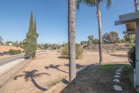 Tiny photo for 15250 Golden Star Ave, Riverside, CA 92506 (MLS # IV25244757)