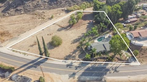 Tiny photo for 15250 Golden Star Ave, Riverside, CA 92506 (MLS # IV25244757)