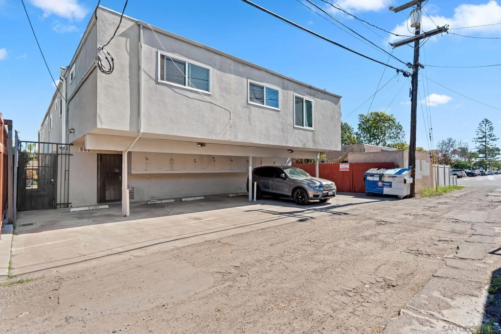 Photo of 4414 37th St, San Diego, CA 92116 (MLS # 260005086)