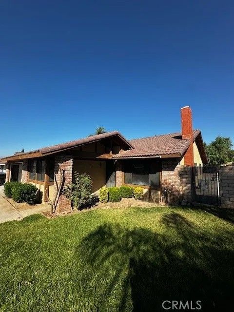 Tiny photo for 3635 Courbette Dr, Riverside, CA 92503 (MLS # CV25252035)