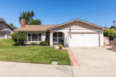 Photo of 538 Shadow Hills Drive, San Marcos, CA 92069 (MLS # NDP2606486)