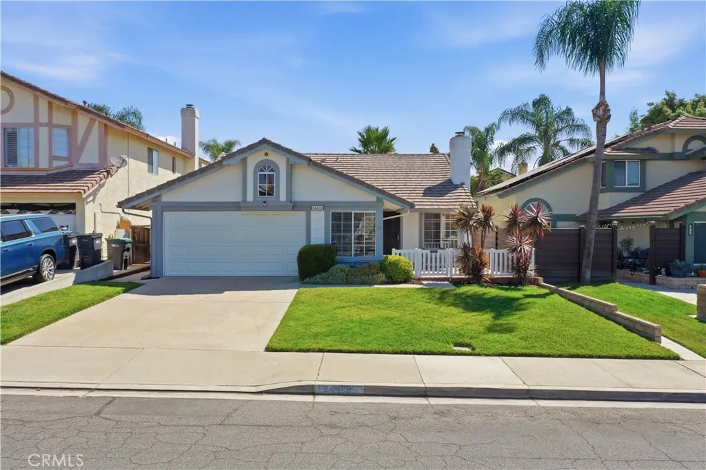 24428 Oakridge Cir