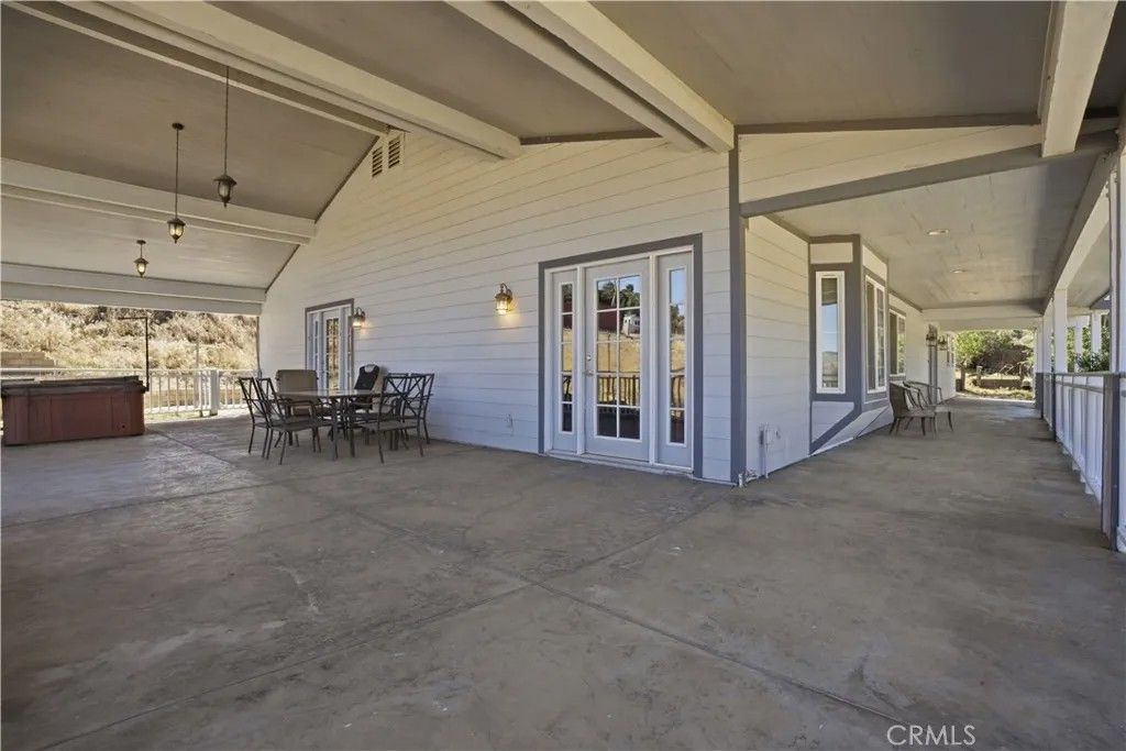 Photo of 39646 87th St, Leona Valley, CA 93551 (MLS # SR26084235)