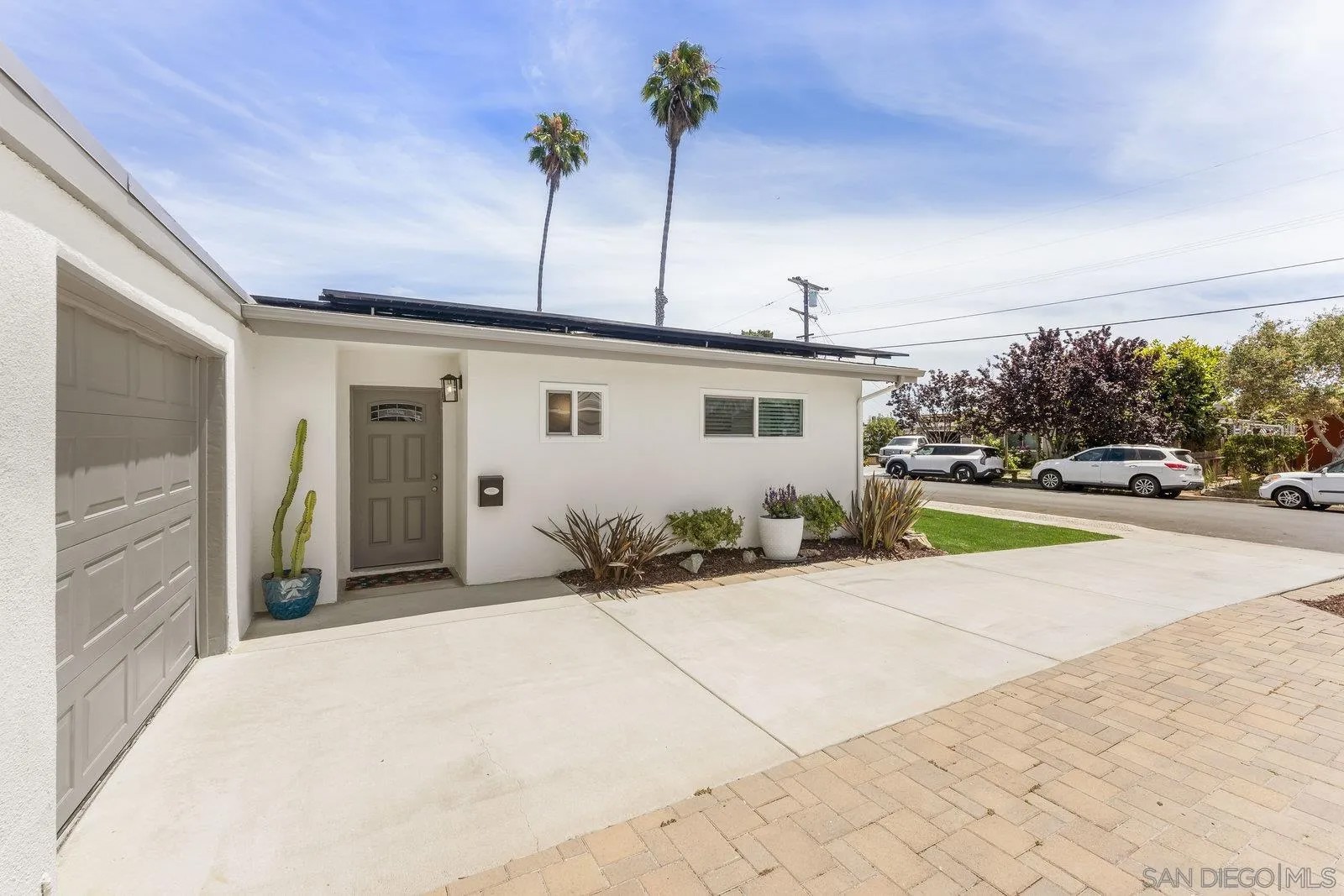 4527 Chinook Court