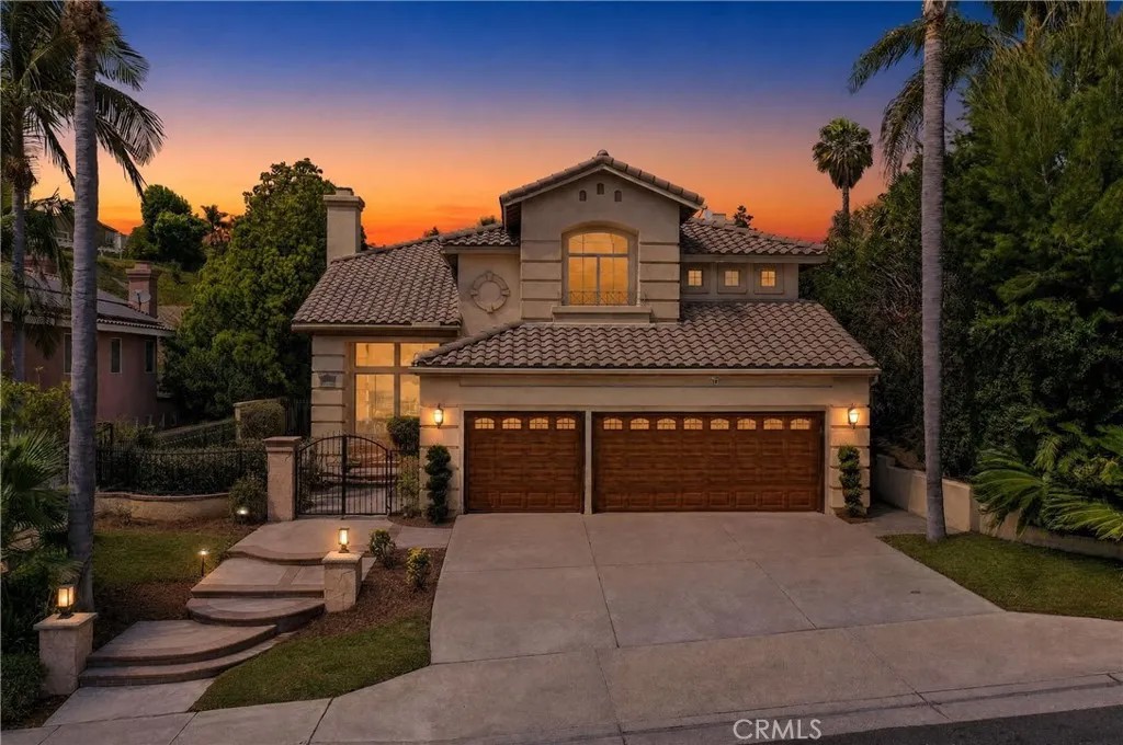 7521 E Hollow Oak Road