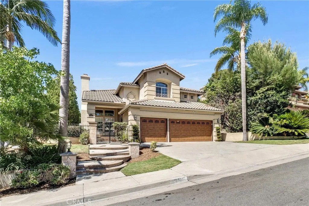 7521 E Hollow Oak Road