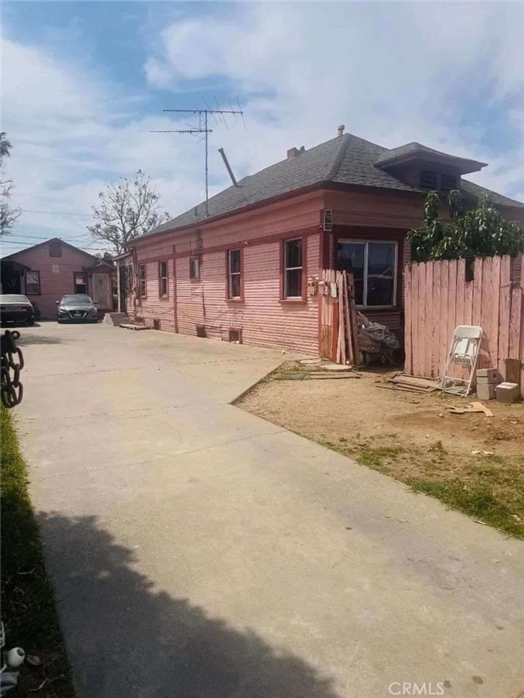 Photo of 920 E 48th Street, Los Angeles, CA 90011 (MLS # DW26054950)