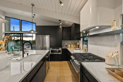 Tiny photo for 2526 Aster St, San Diego, CA 92109 (MLS # 250045138)