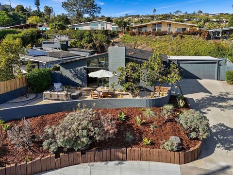 Tiny photo for 2526 Aster St, San Diego, CA 92109 (MLS # 250045138)