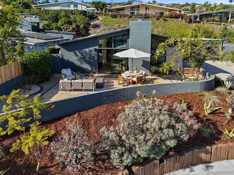 Tiny photo for 2526 Aster St, San Diego, CA 92109 (MLS # 250045138)