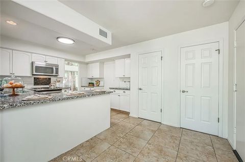 Tiny photo for 298 E Lindbrook Lane, Fresno, CA 93720 (MLS # FR25235108)