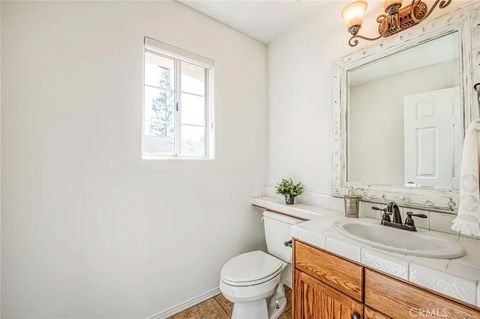 Tiny photo for 298 E Lindbrook Lane, Fresno, CA 93720 (MLS # FR25235108)