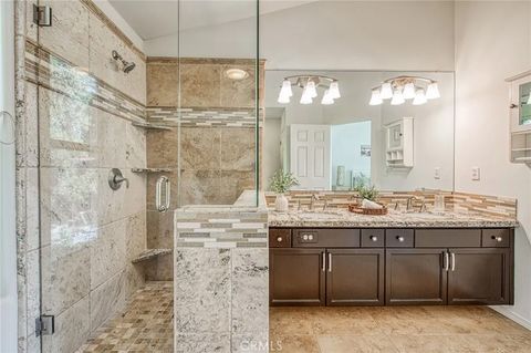 Tiny photo for 298 E Lindbrook Lane, Fresno, CA 93720 (MLS # FR25235108)