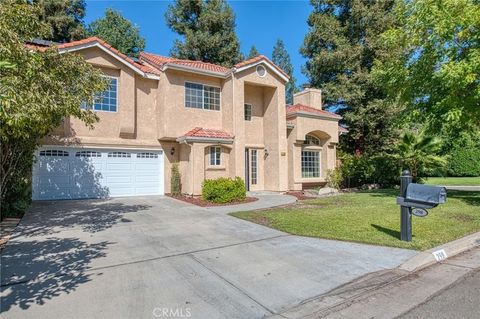 Tiny photo for 298 E Lindbrook Lane, Fresno, CA 93720 (MLS # FR25235108)