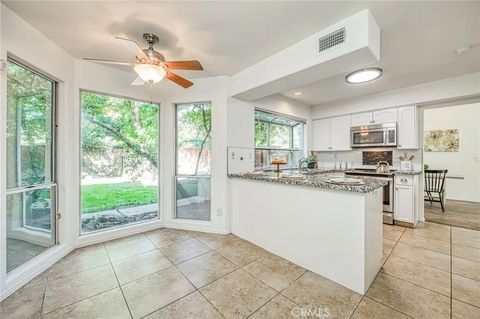 Tiny photo for 298 E Lindbrook Lane, Fresno, CA 93720 (MLS # FR25235108)