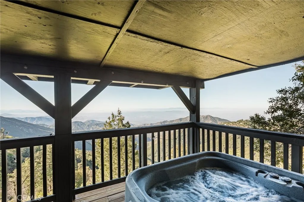 31537 Old City Creek