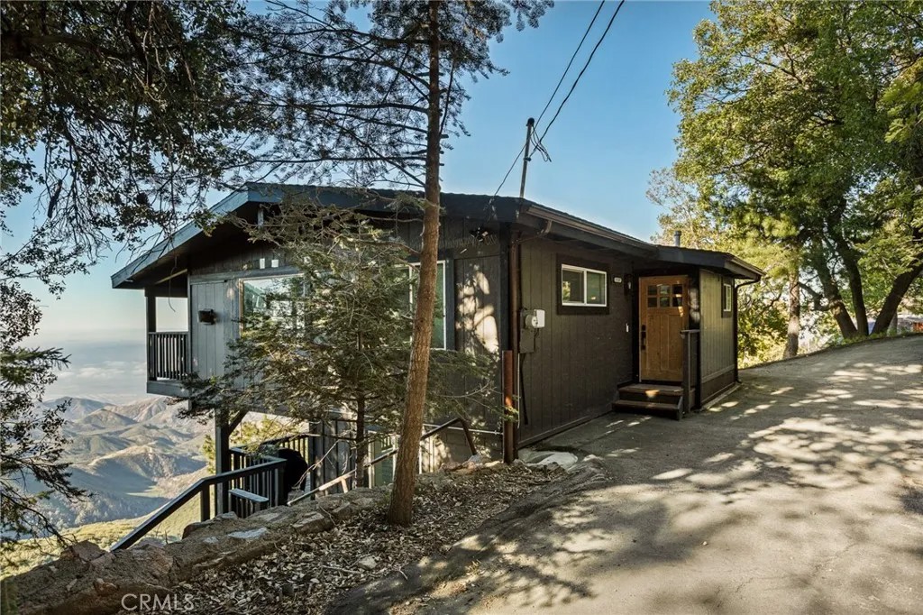 31537 Old City Creek