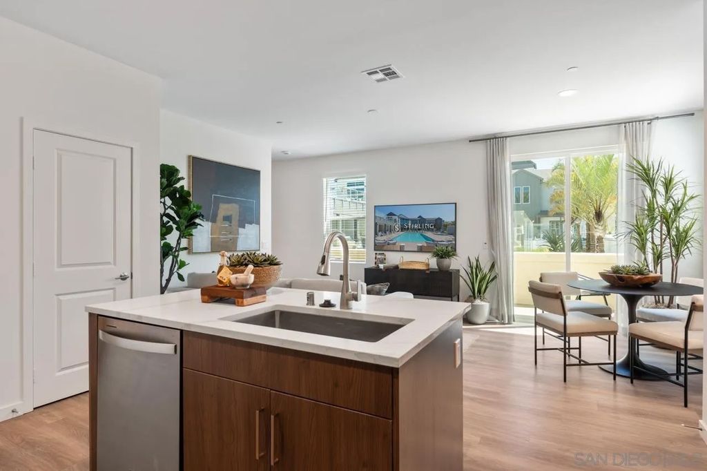 Photo of 5025 Avenida Lugano #5, Chula Vista, CA 91913 (MLS # 260012458)