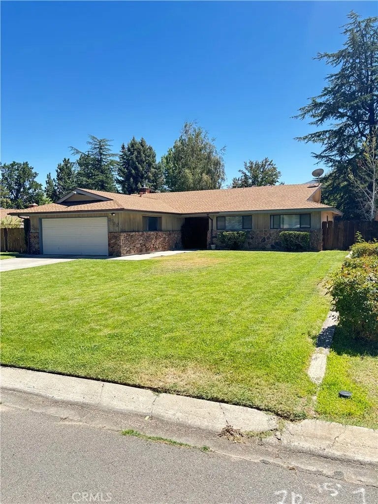 2750 Sierra Vista Way