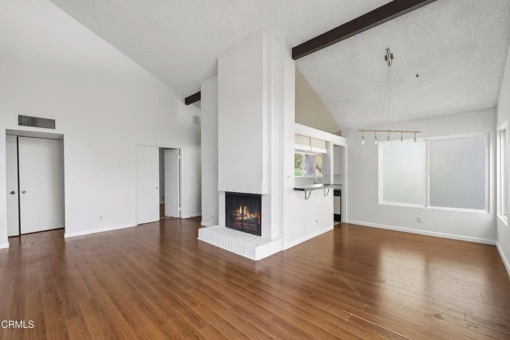 Photo of 22330 Victory Boulevard #604, Los Angeles, CA 91367 (MLS # P1-26415)