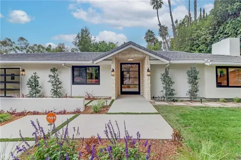 10461 Shadyridge Drive, Santa Ana, CA 92705 - #: OC25188013