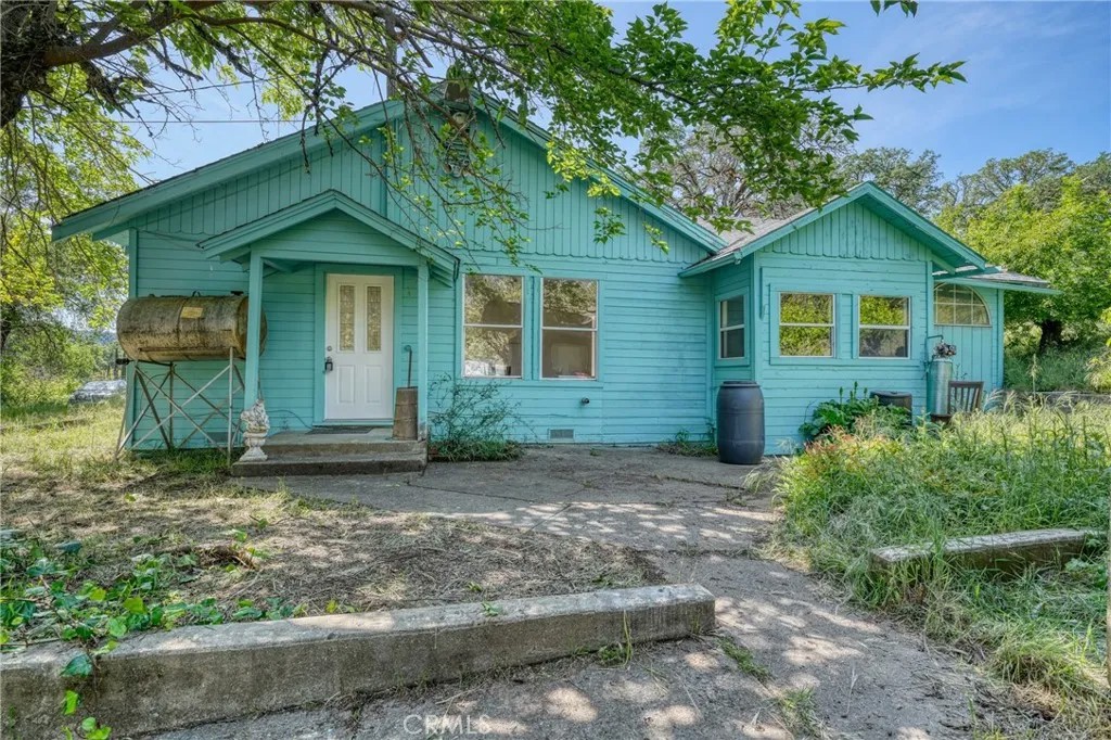 1440 W State Highway 20