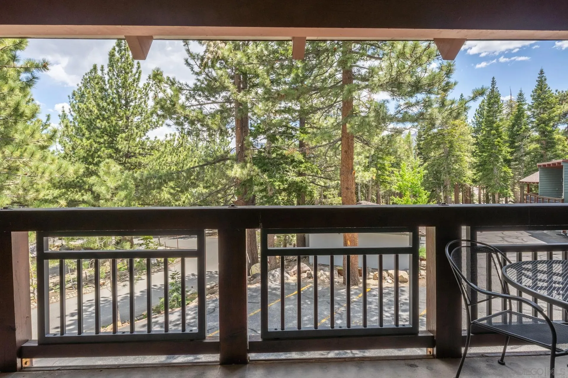 Mammoth Lakes, California 93546, United States, 3 Bedrooms Bedrooms, ,3 BathroomsBathrooms,Residential,Active,171584