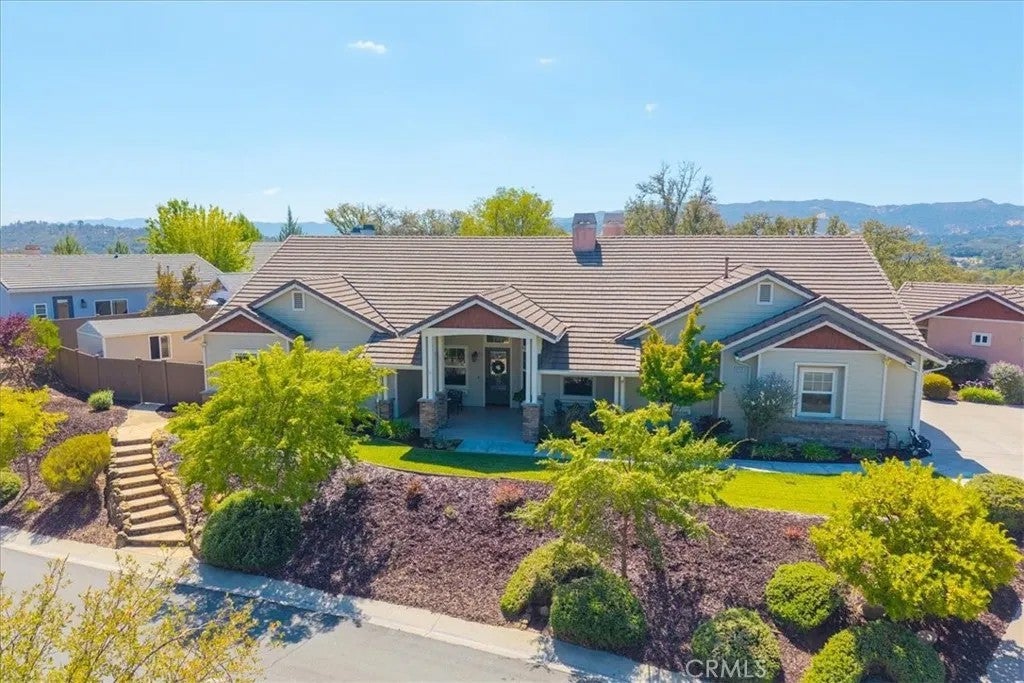 Photo of 9350 Via Cielo, Atascadero, CA 93422 (MLS # NS26203281)