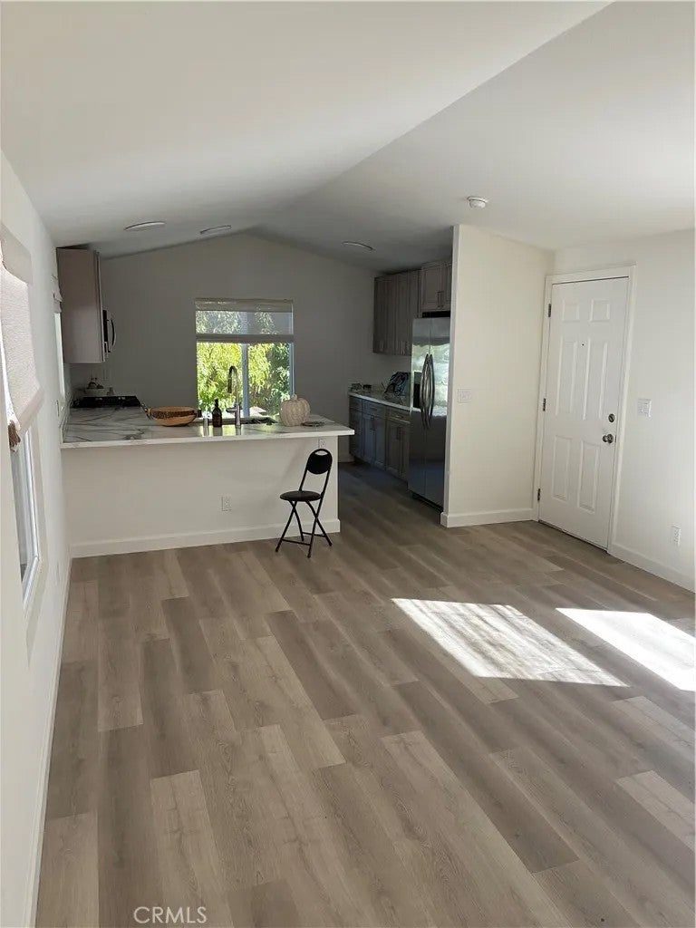 1885 E Bayshore Road 7