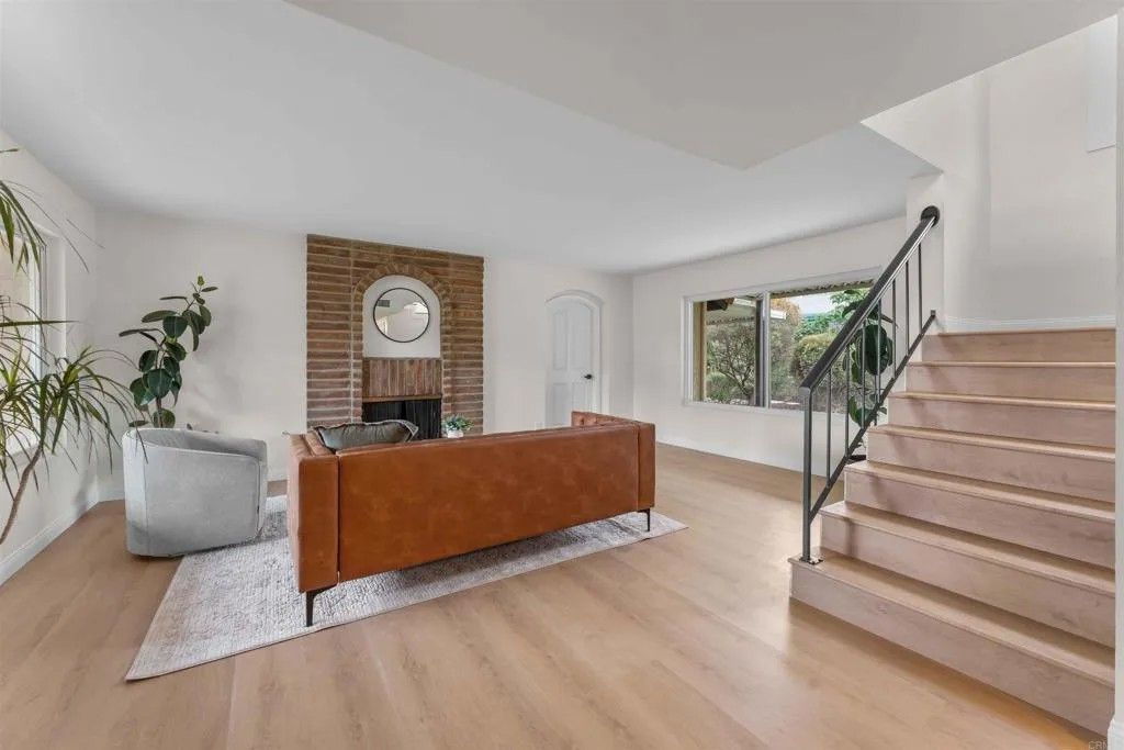 Photo of 1401 N Elm Street, Escondido, CA 92025 (MLS # NDP2603029)