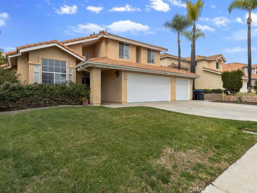 Photo of 39815 Highbury Drive, Murrieta, CA 92563 (MLS # SW26014564)