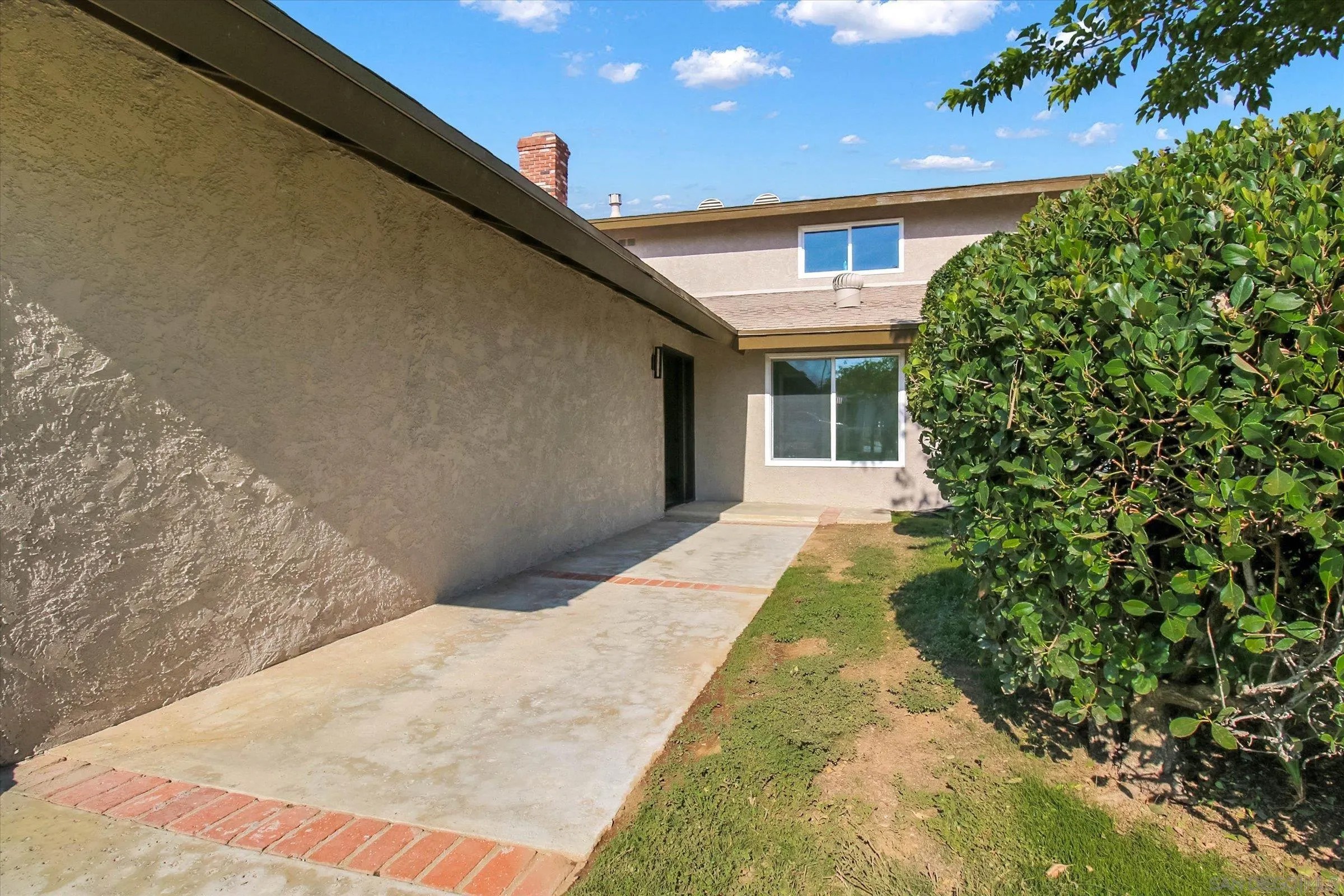 219 Ryan St